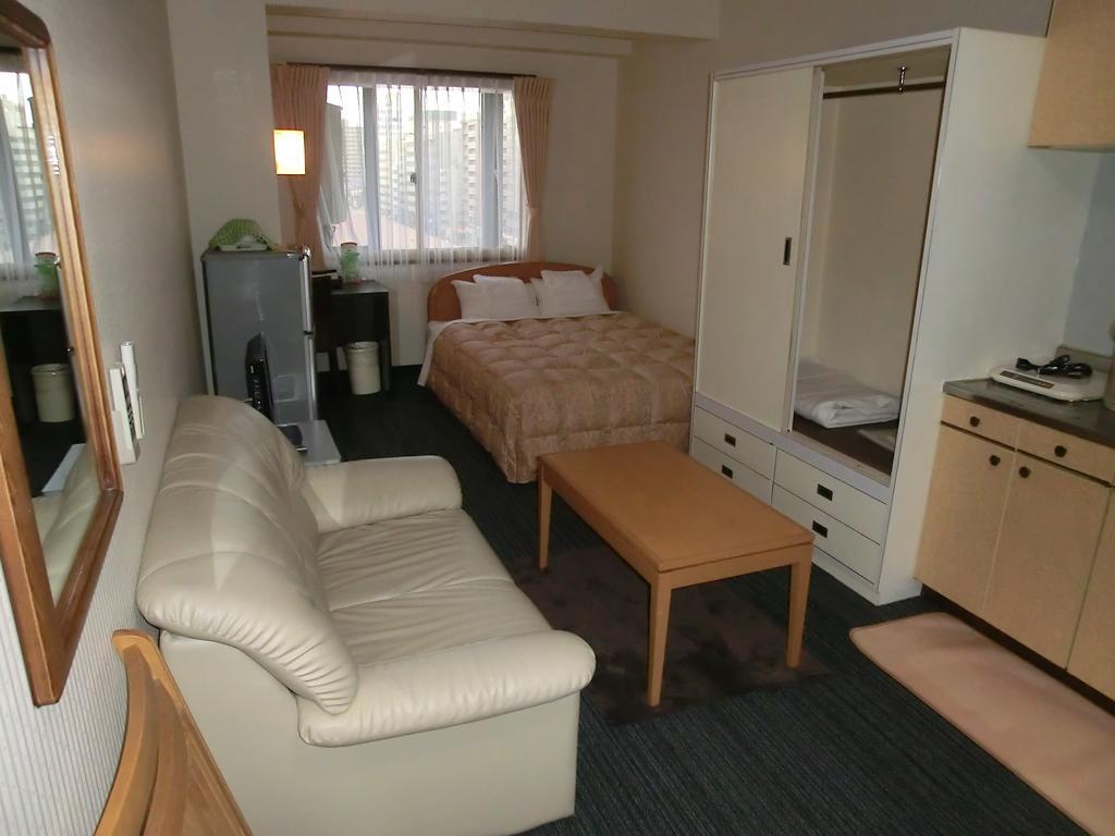 Hotel Weekly Uehonmachi Osaka Esterno foto