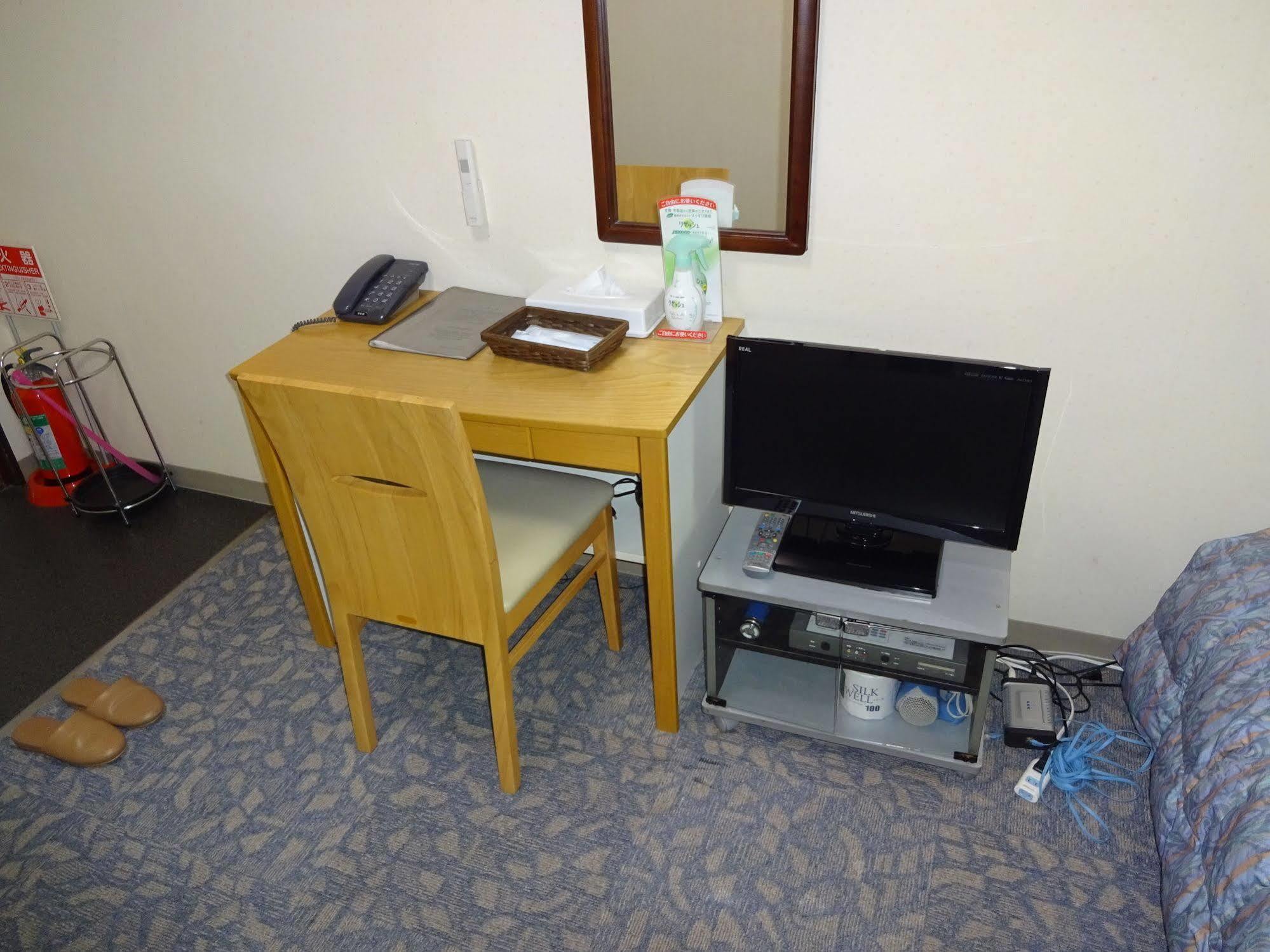 Hotel Weekly Uehonmachi Osaka Esterno foto