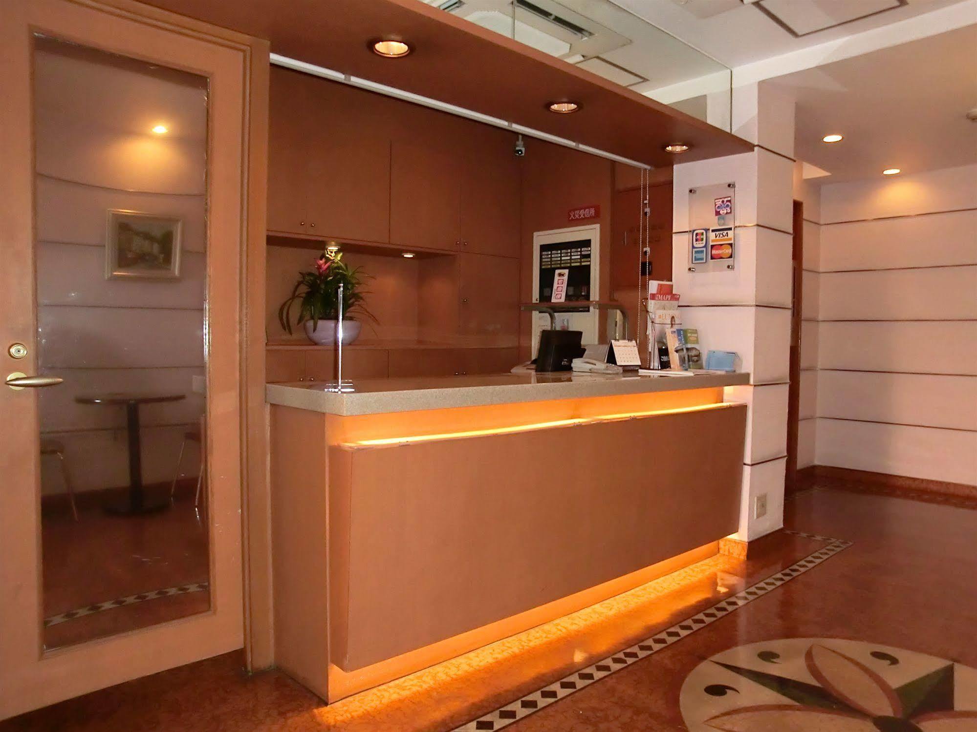 Hotel Weekly Uehonmachi Osaka Esterno foto